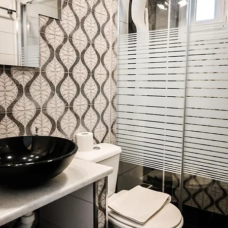 Sonja Apartament Néoi Epivátai